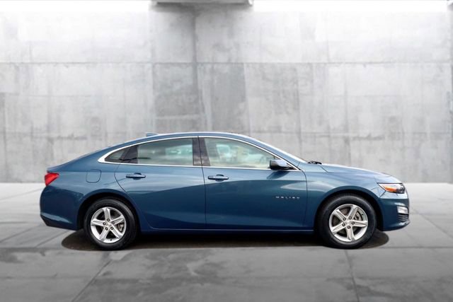 Used 2024 Chevrolet Malibu LT FWD image 5