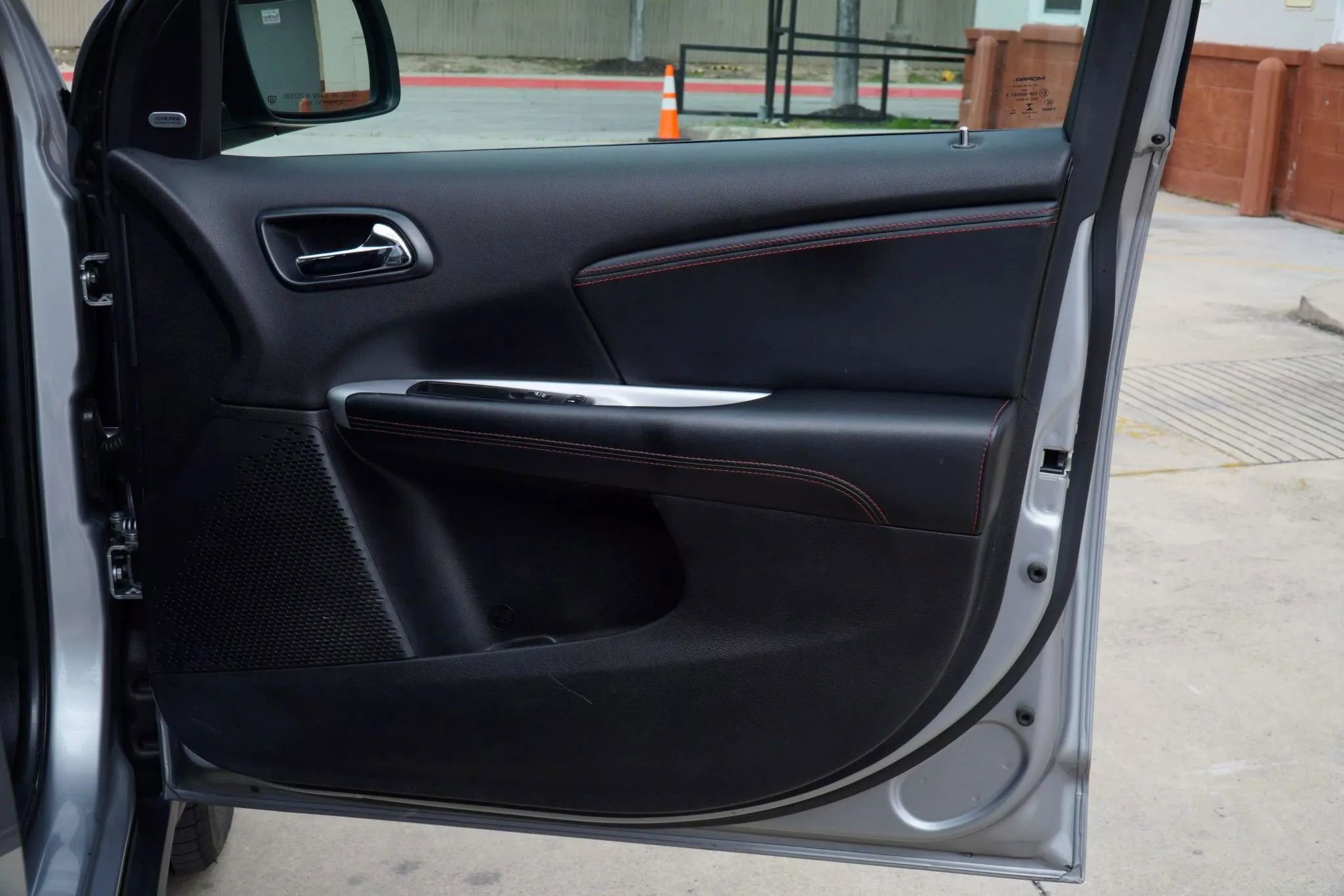 Used 2016 Dodge Journey R/T image 21