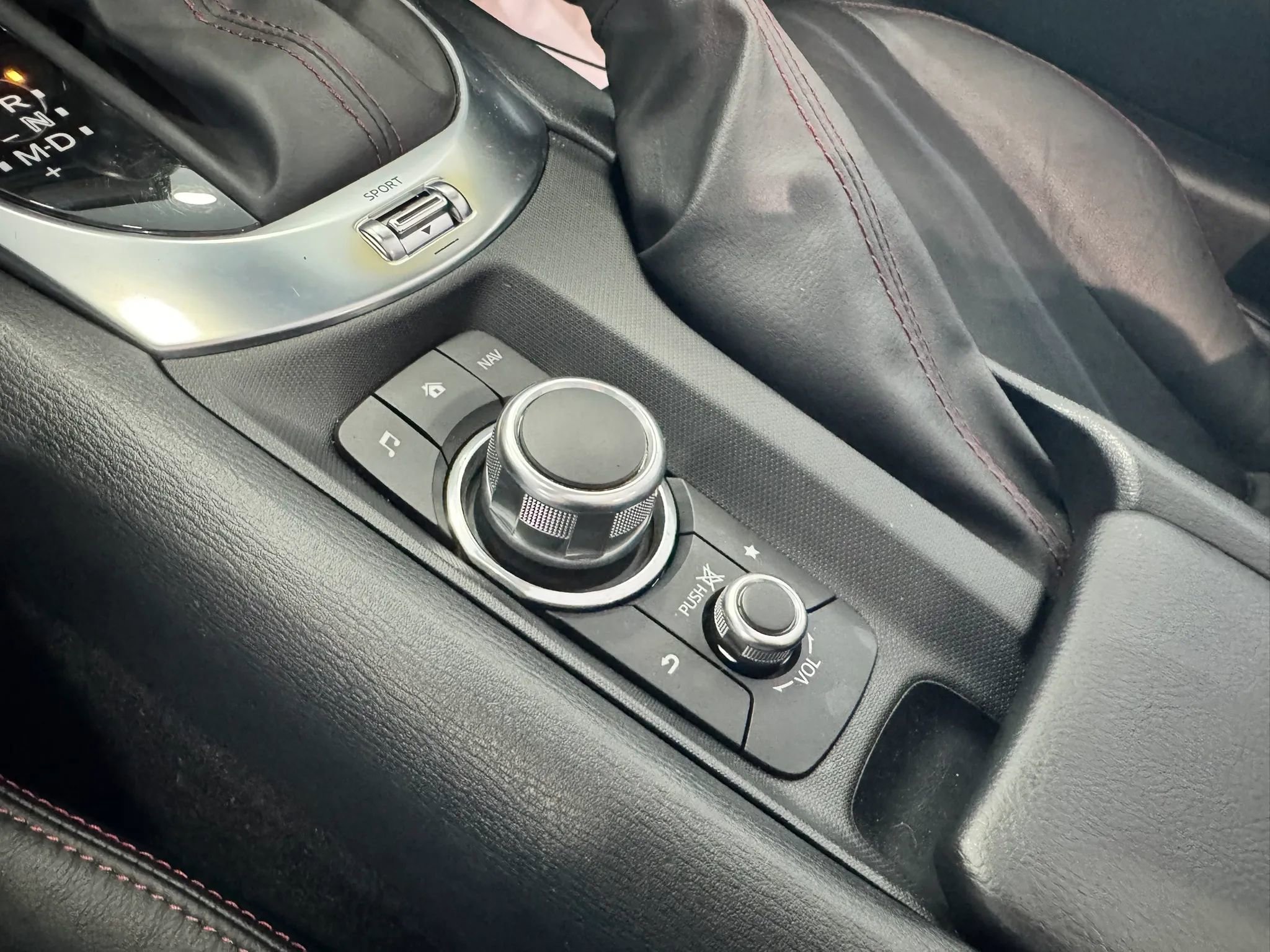 Used 2016 MAZDA MX-5 Miata Grand Touring image 22