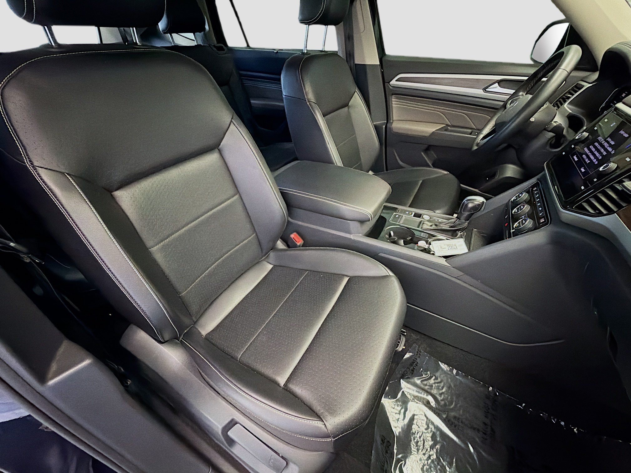 Used 2022 Volkswagen Atlas SE FWD image 16
