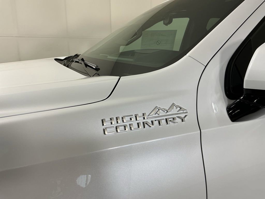 New 2026 Chevrolet Tahoe High Country image 4