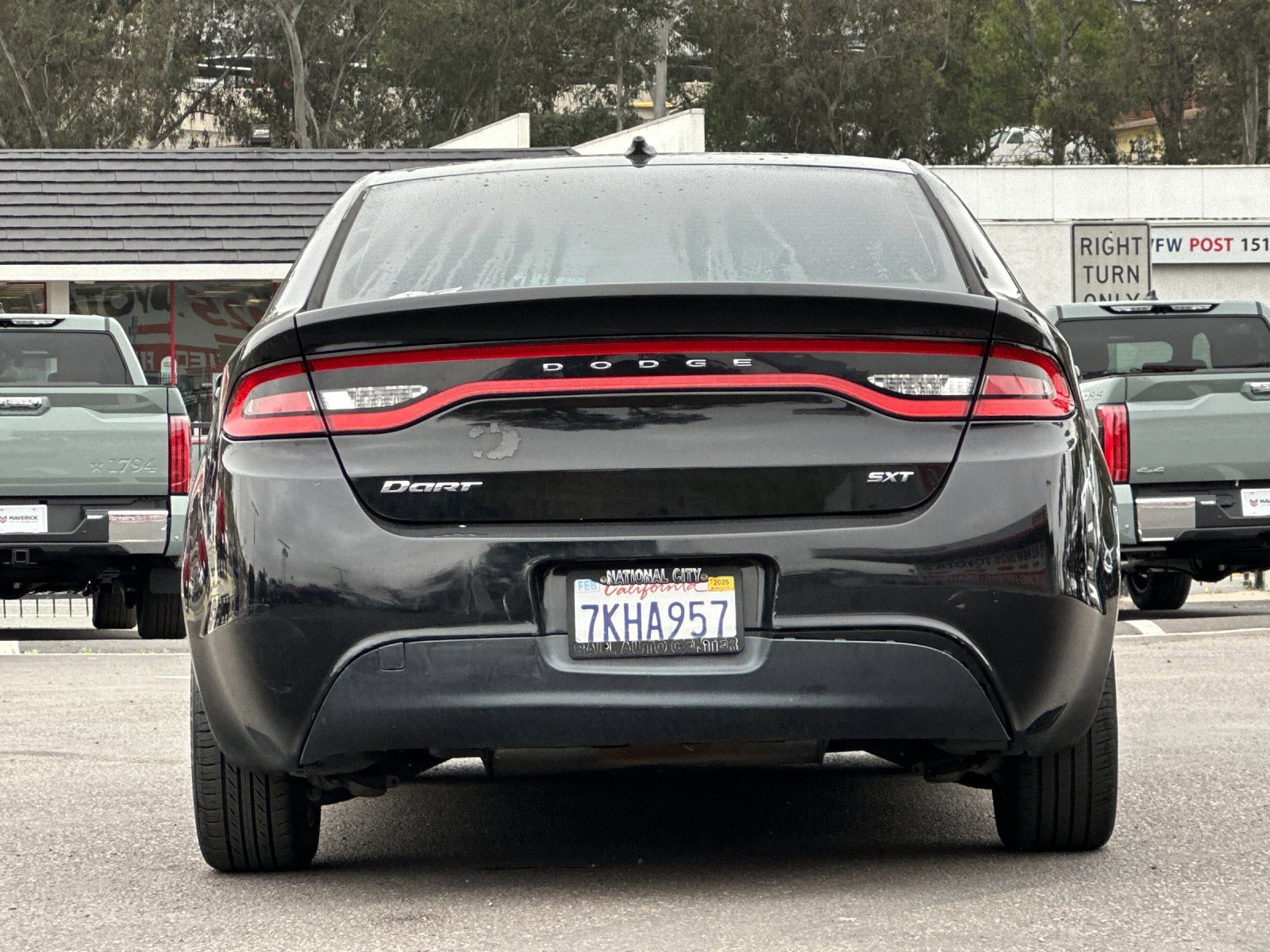 Used 2015 Dodge Dart SXT image 4