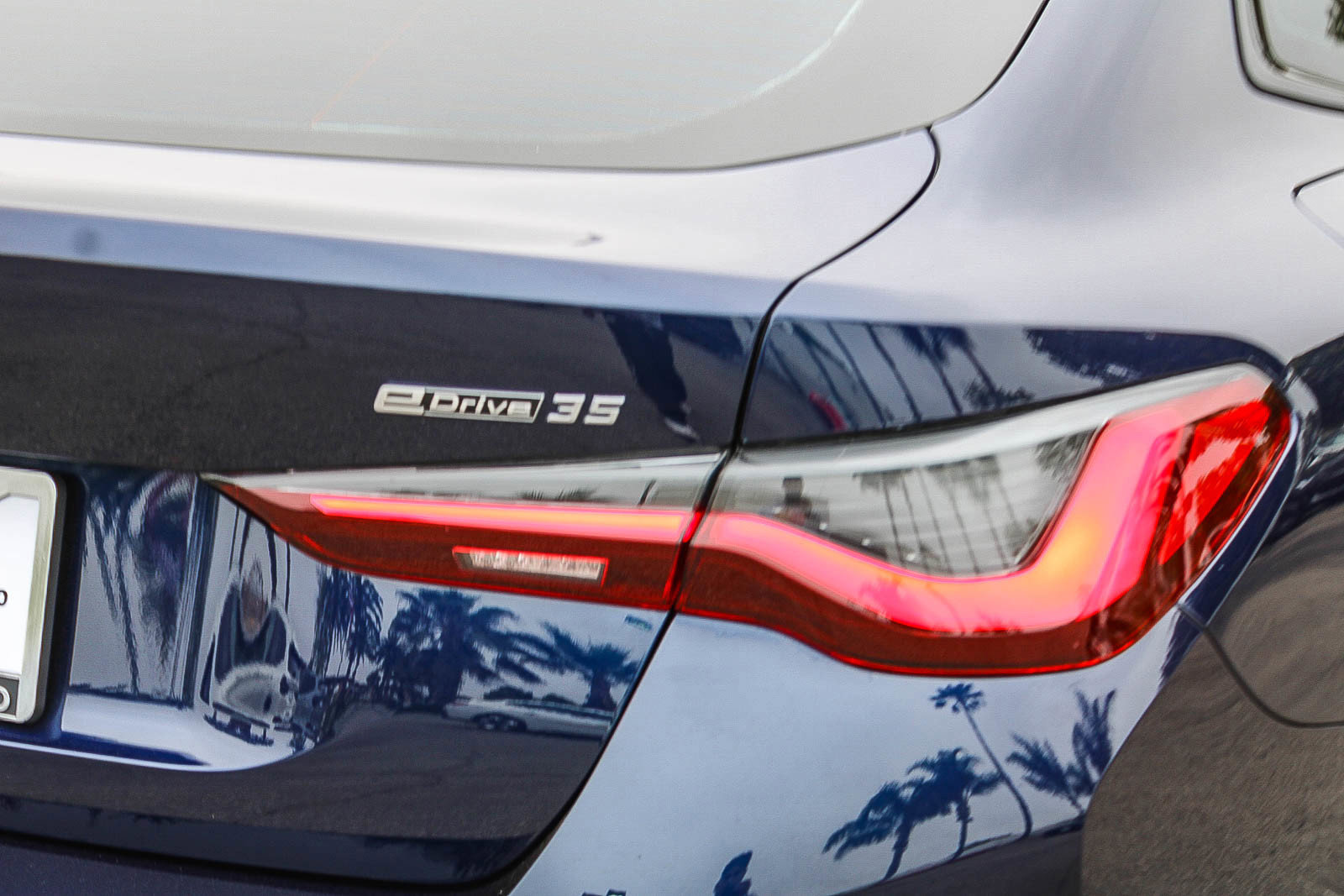 Certified 2023 BMW i4 eDrive35 RWD image 7