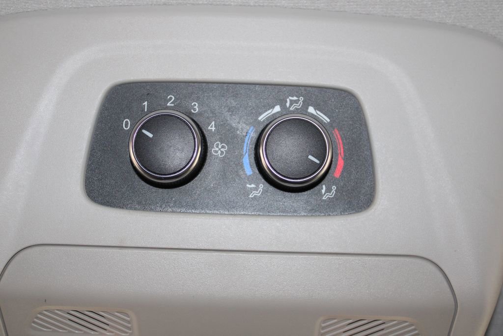 Used 2023 Ford Transit 350 XLT image 50