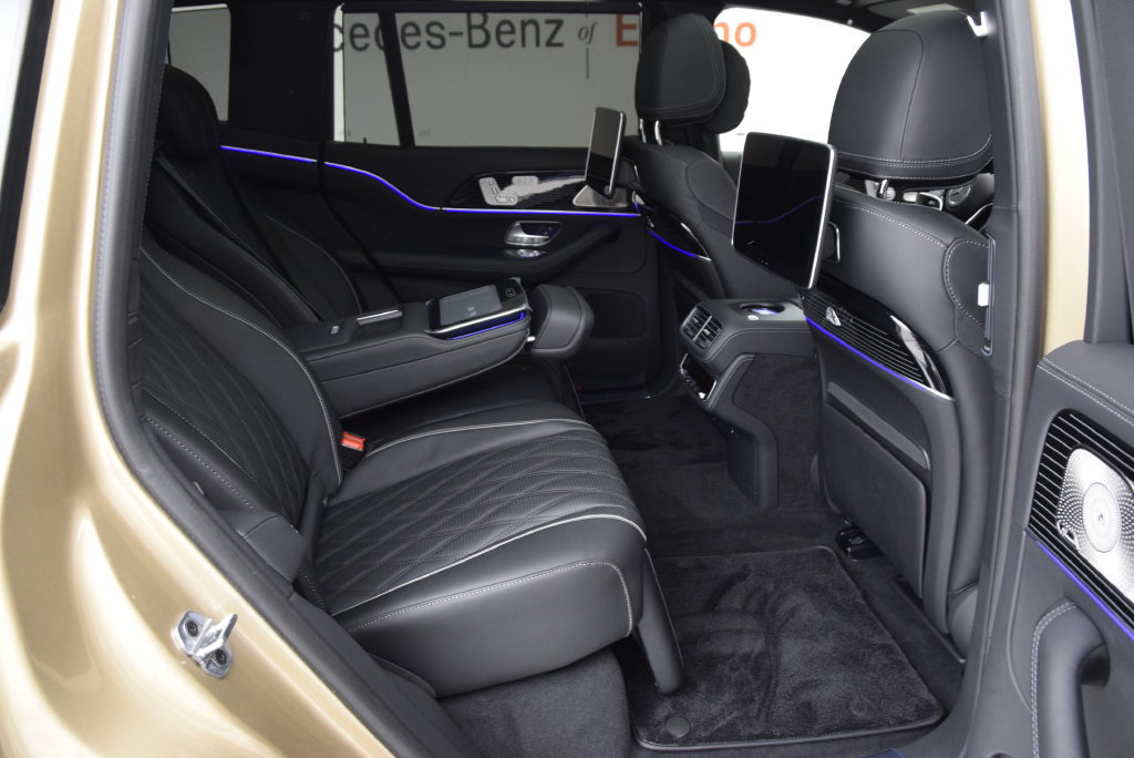 New 2026 Mercedes-Benz Maybach GLS 600 4MATIC image 19