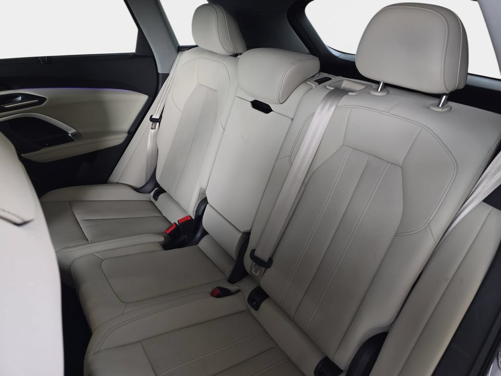 Used 2025 Audi Q5 Prestige AWD/4WD image 14