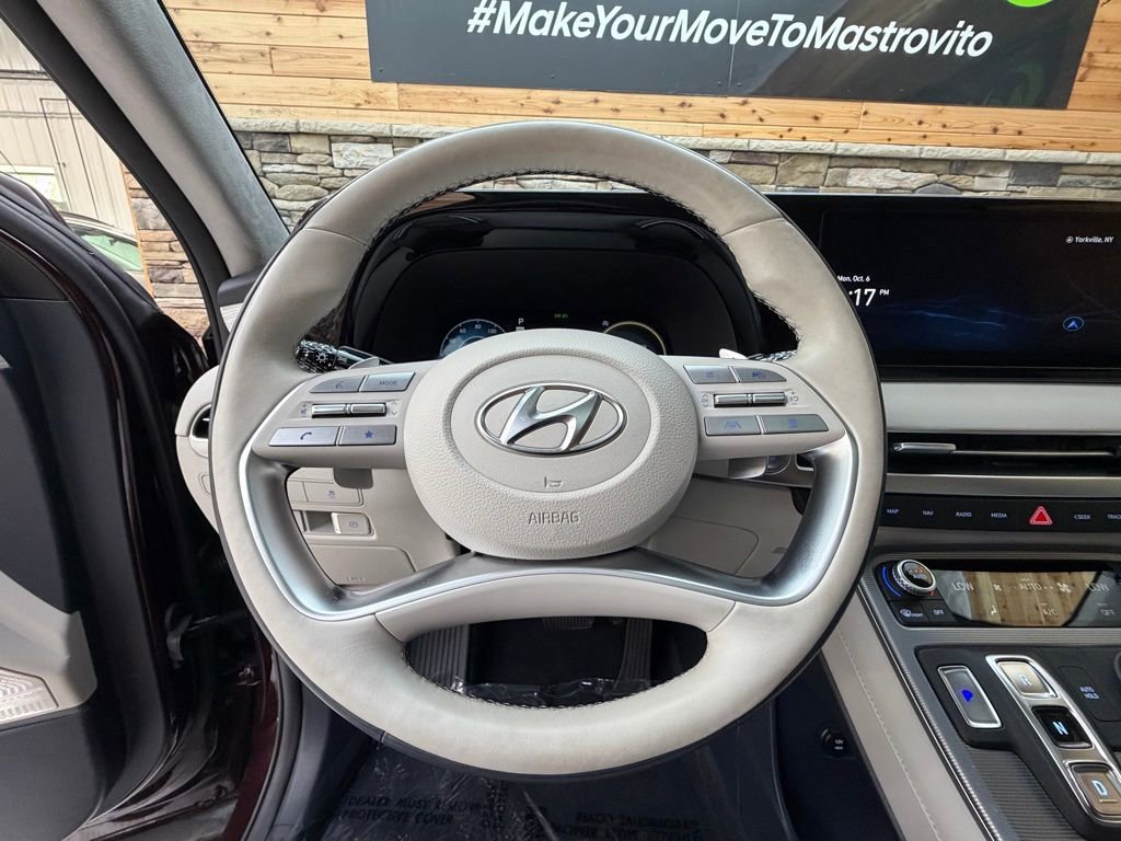 Certified 2023 Hyundai Palisade Calligraphy w/ Cargo Package image 17