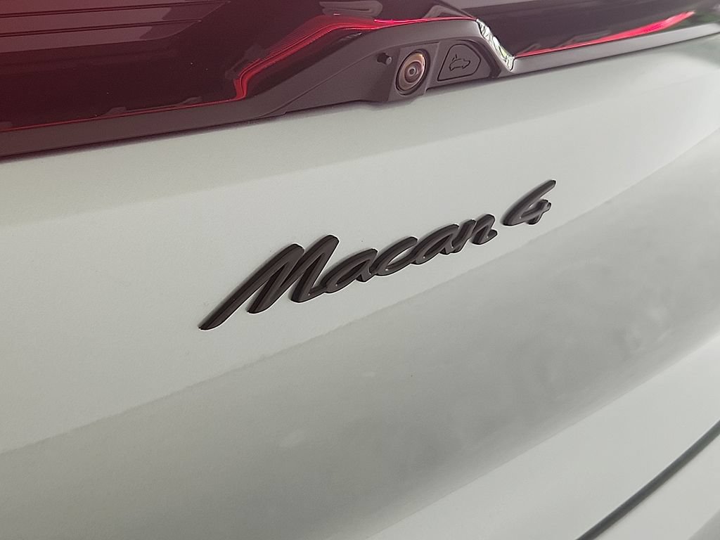 New 2026 Porsche Macan 4 Electric AWD/4WD image 27