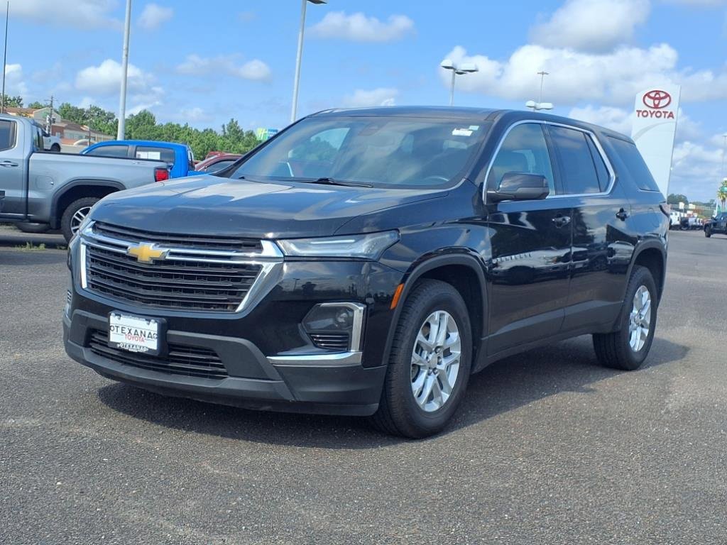 Used 2022 Chevrolet Traverse LS image 7
