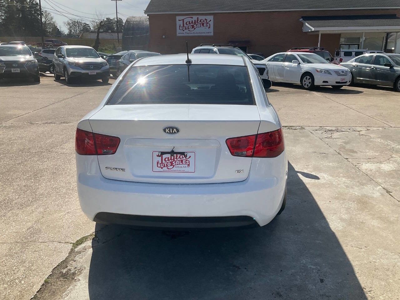Used 2012 Kia Forte EX FWD image 4