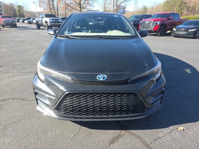 Used 2023 Toyota Corolla SE image 2