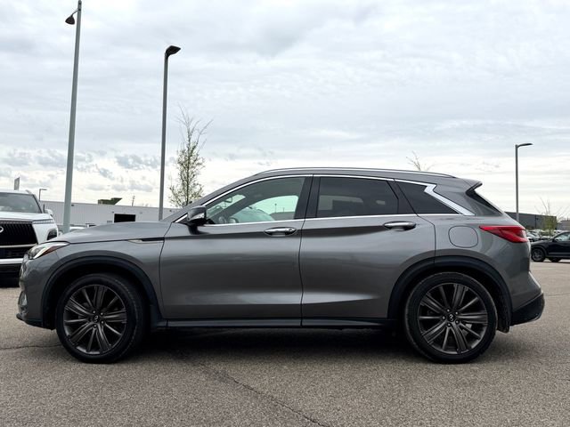 Used 2020 INFINITI QX50 Essential w/ Edition 30 Package AWD/4WD image 3