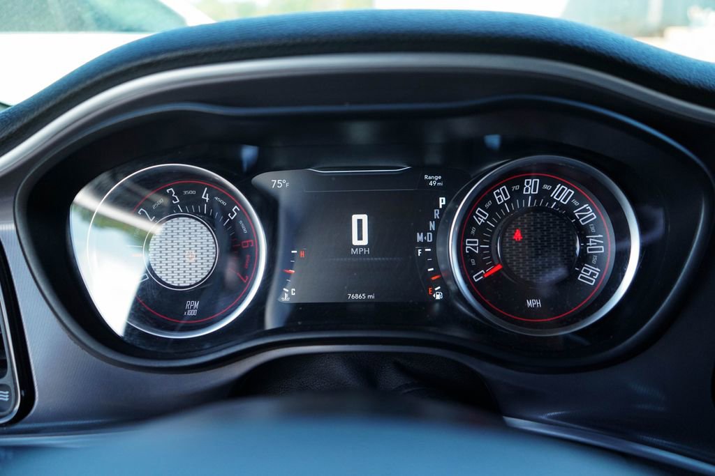 Used 2022 Dodge Challenger R/T image 25