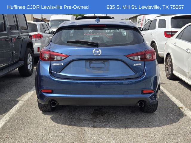 Used 2018 MAZDA MAZDA3 Grand Touring image 2