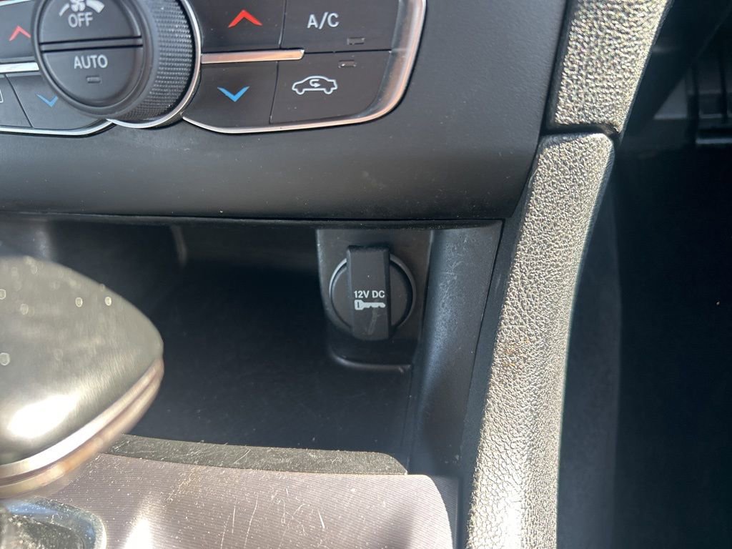 Used 2019 Dodge Charger GT RWD image 12