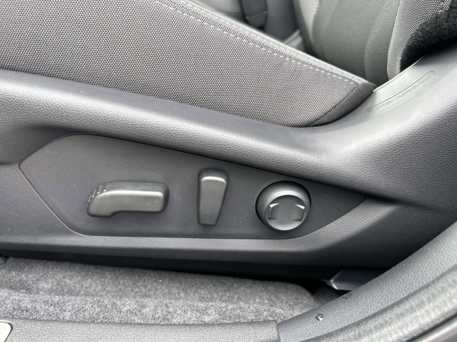 New 2026 Subaru Crosstrek 2.0i Premium image 9