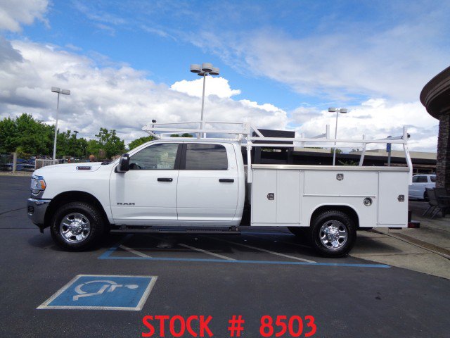 Used 2024 RAM 3500 SLT AWD/4WD image 2