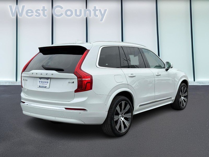 Certified 2023 Volvo XC90 B6 Ultimate w/ Protection Package AWD/4WD image 4