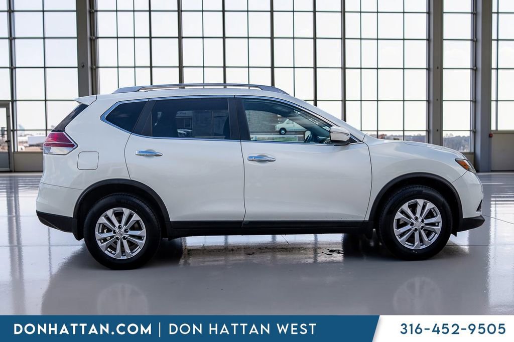 Used 2014 Nissan Rogue SV FWD image 31