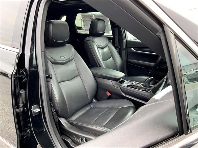 Used 2023 Cadillac XT5 Premium Luxury image 11