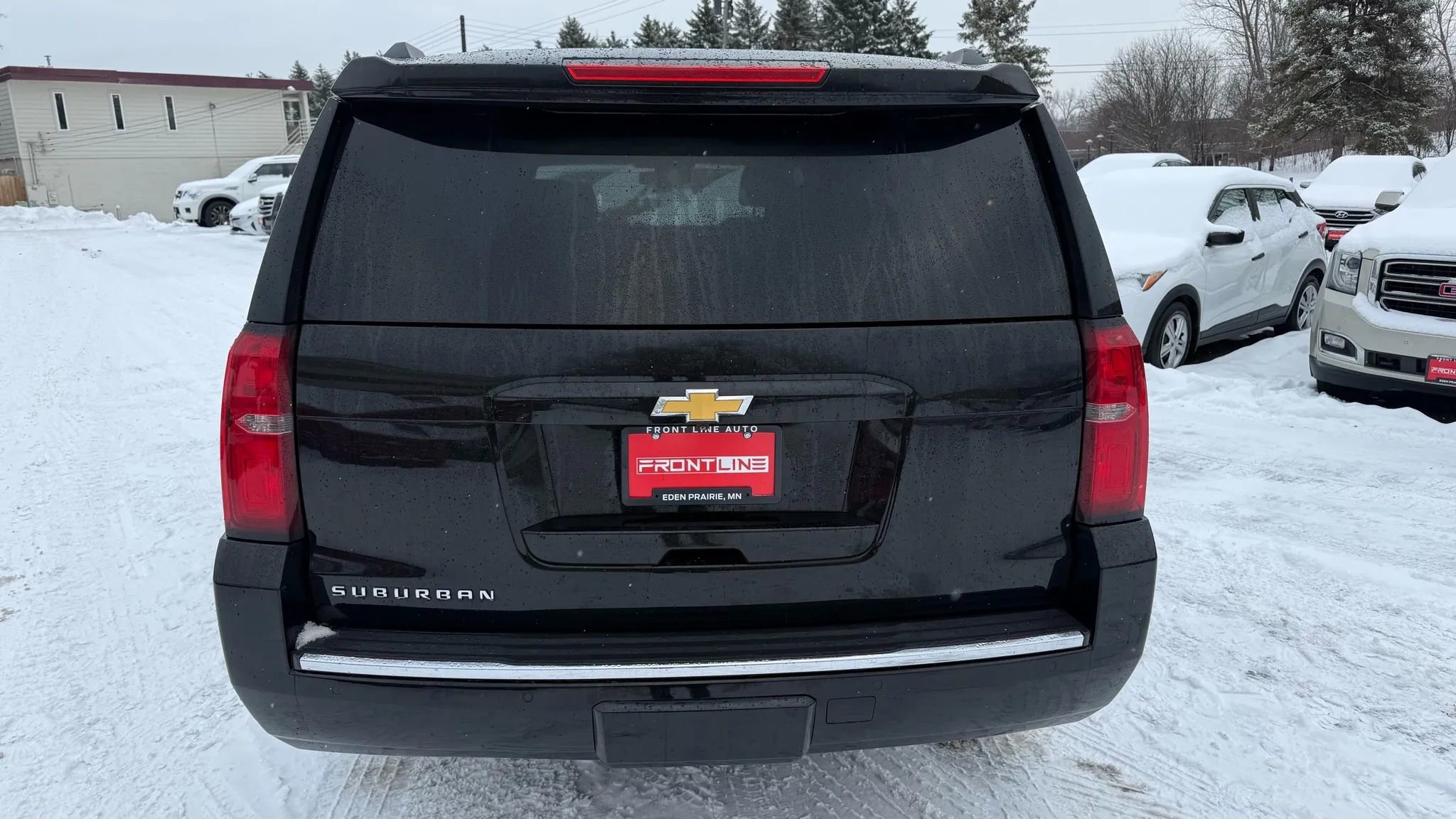 Used 2015 Chevrolet Suburban LTZ image 4