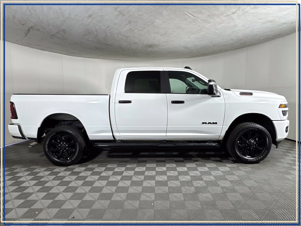 Used 2026 RAM 2500 Big Horn AWD/4WD image 6