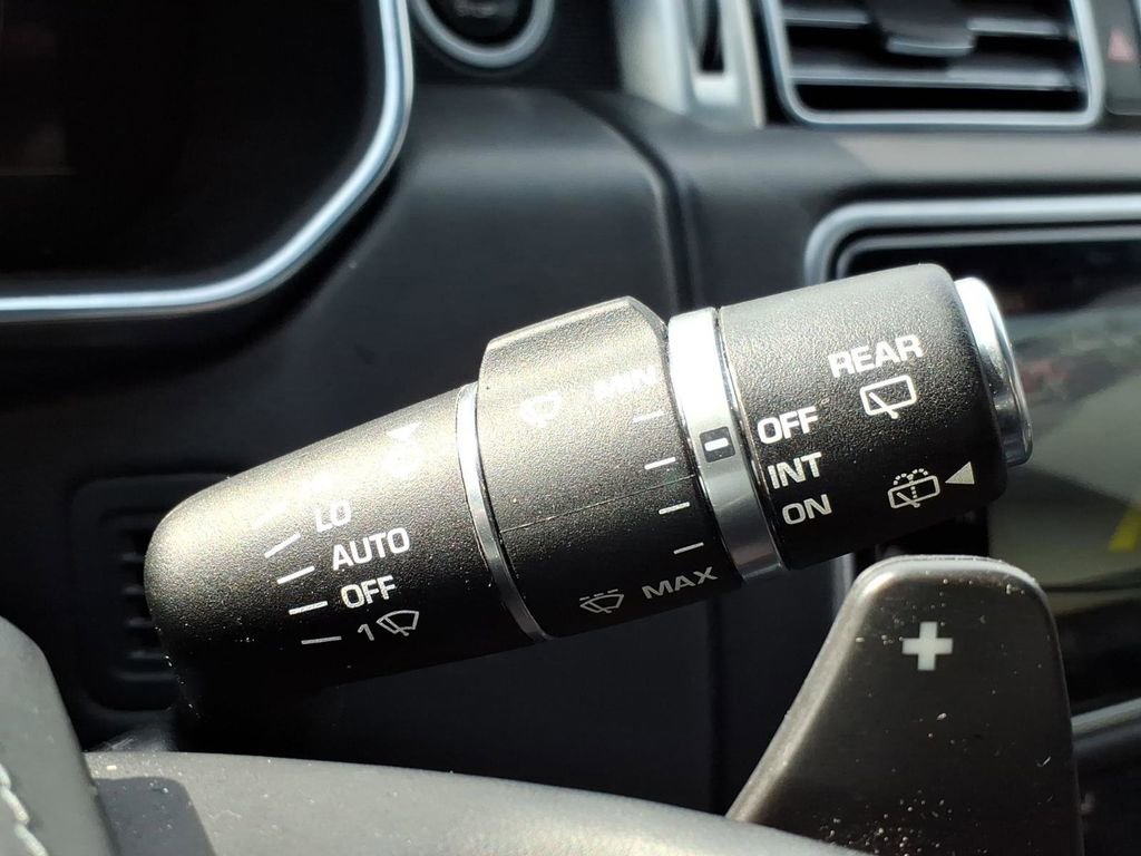 Used 2021 Land Rover Range Rover Westminster Edition image 24