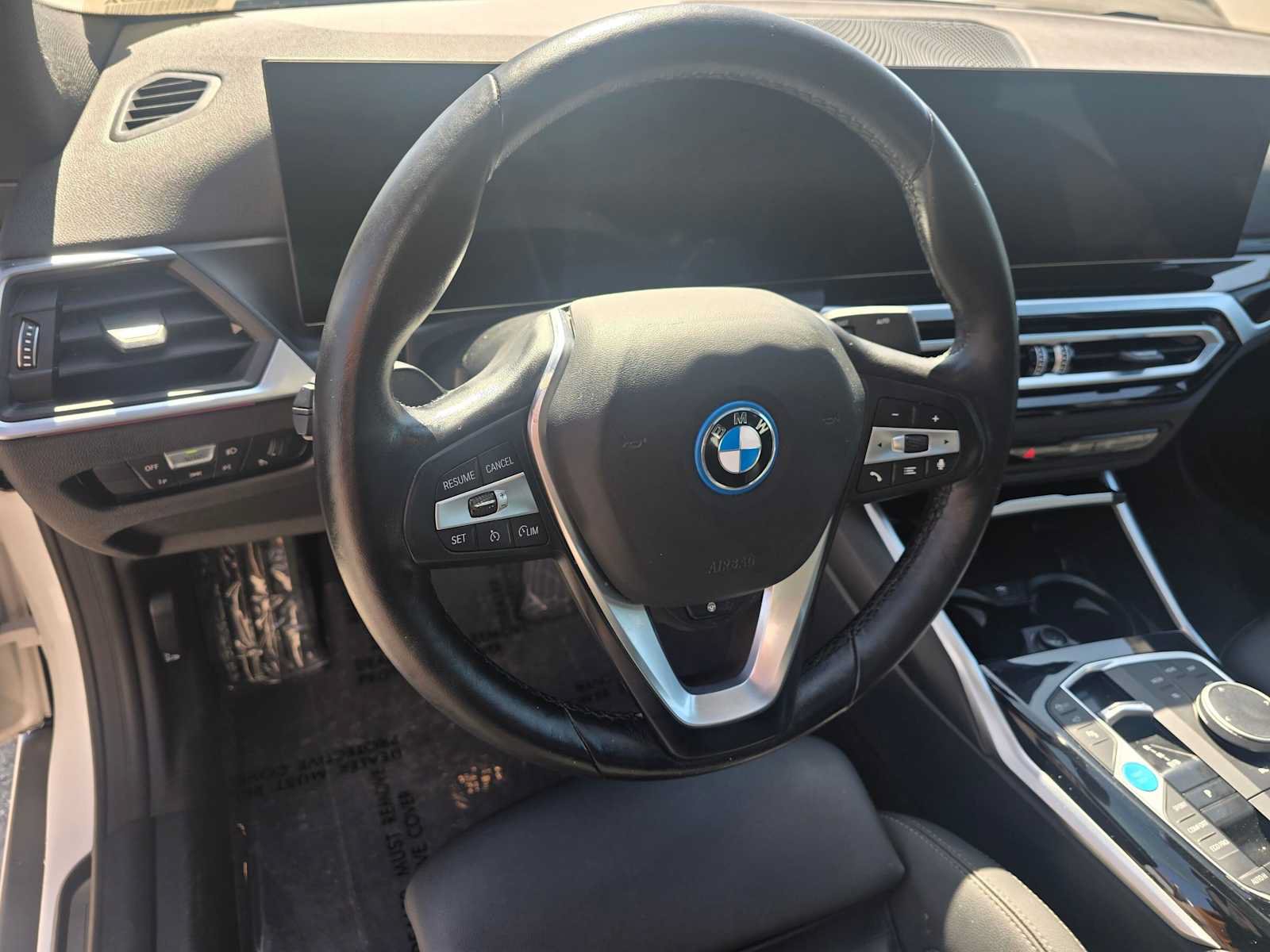 Used 2024 BMW i4 eDrive35 w/ Convenience Package RWD image 25
