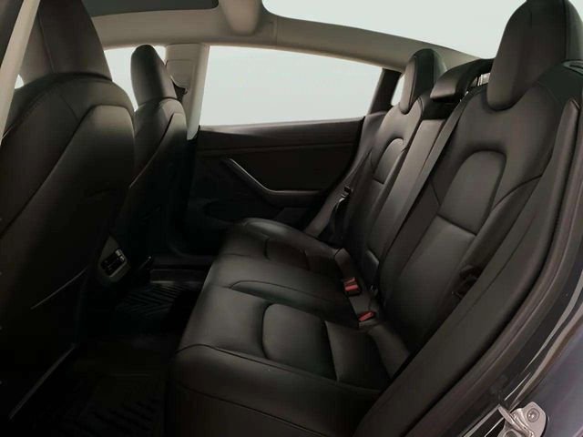 Used 2023 Tesla Model 3 Standard Range image 90