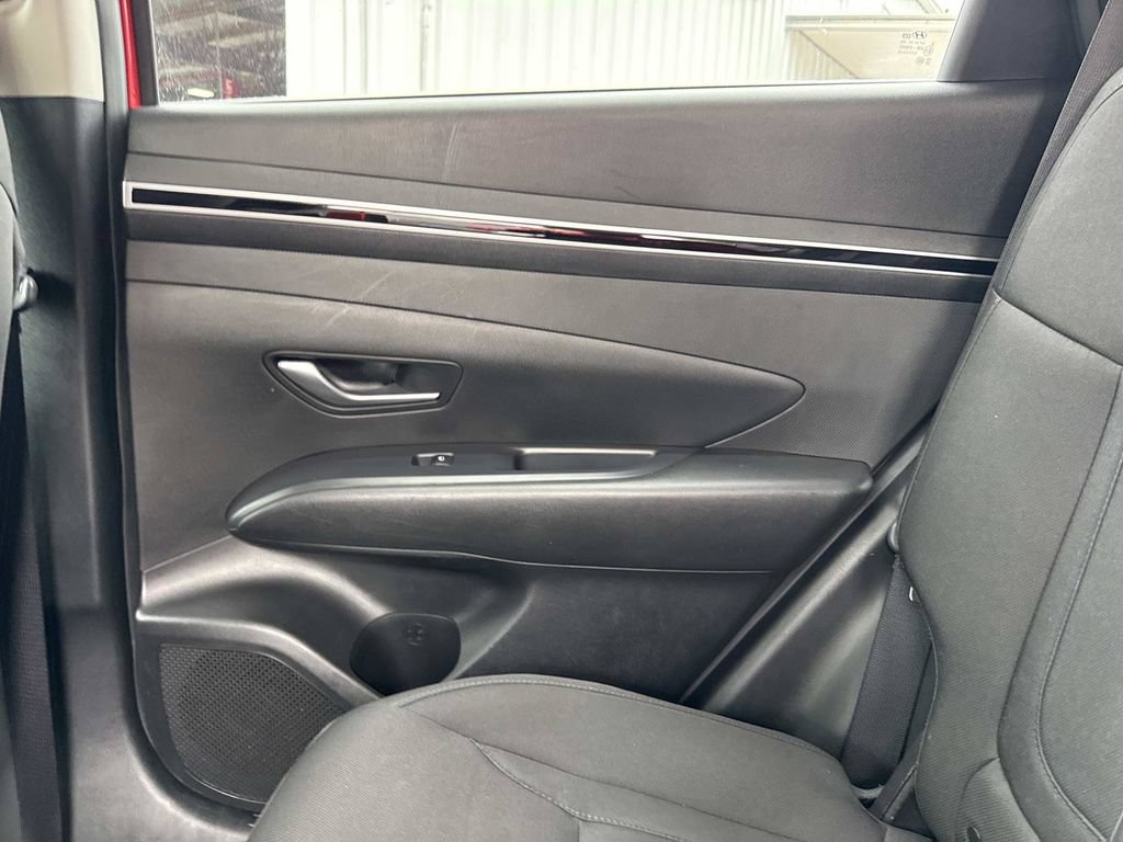 Used 2023 Hyundai Tucson SEL FWD image 17