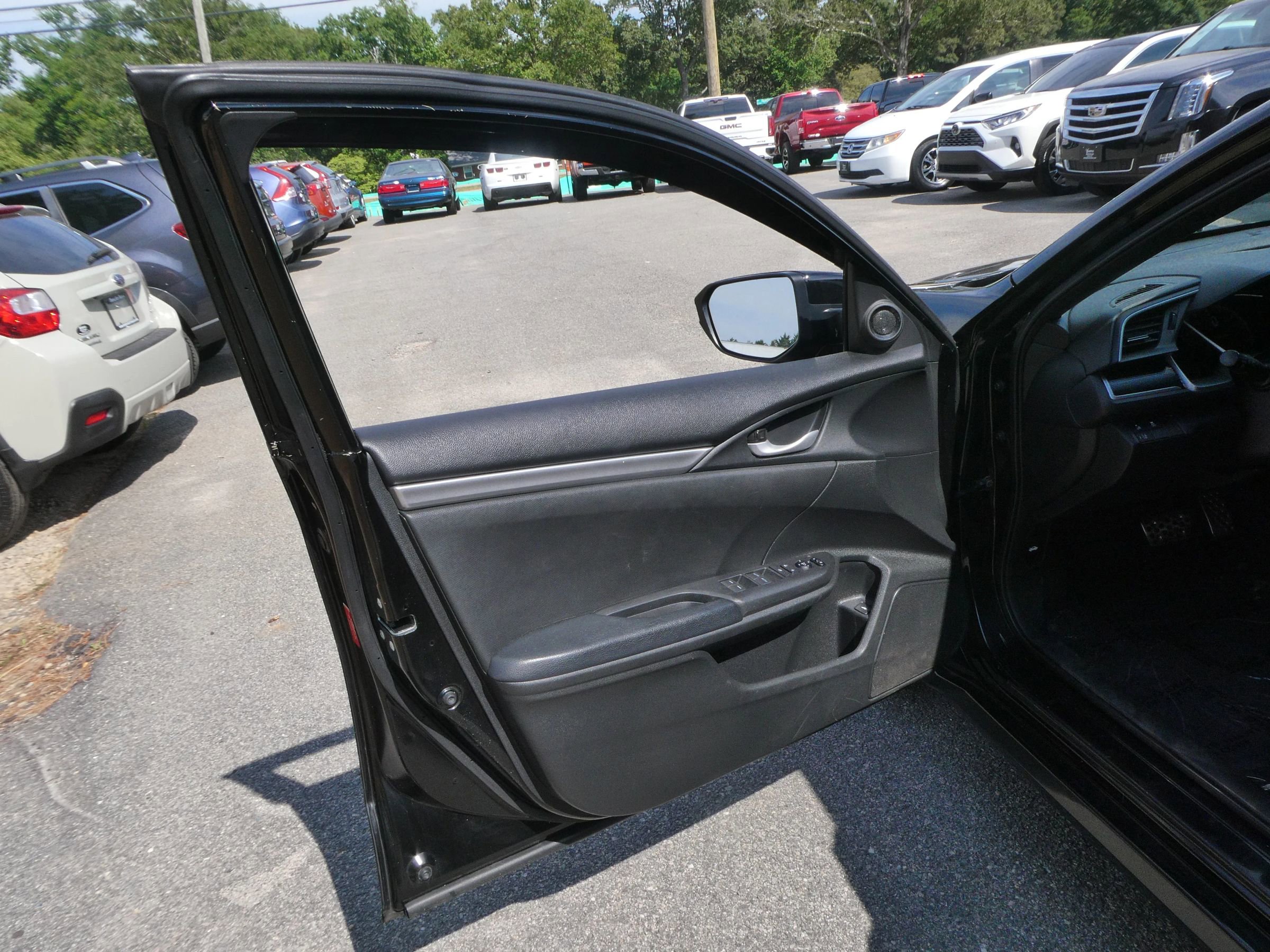 Used 2021 Honda Civic Sport image 11