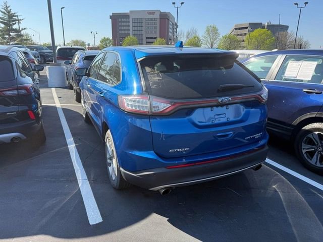Used 2018 Ford Edge Titanium image 3