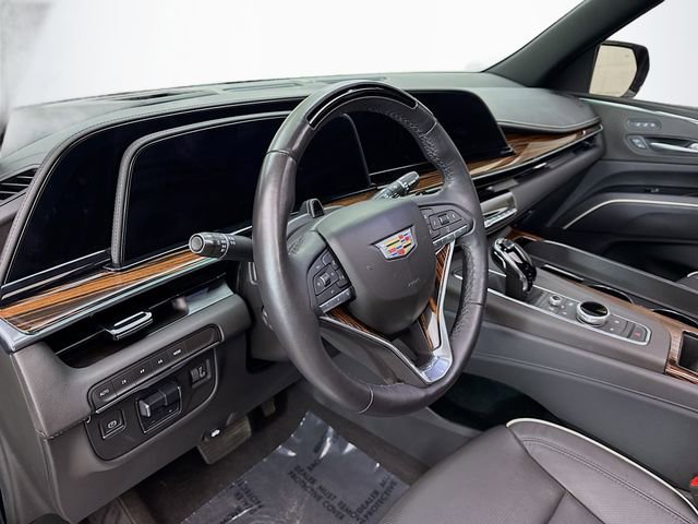 Used 2023 Cadillac Escalade Premium Luxury w/ Performance Package image 12