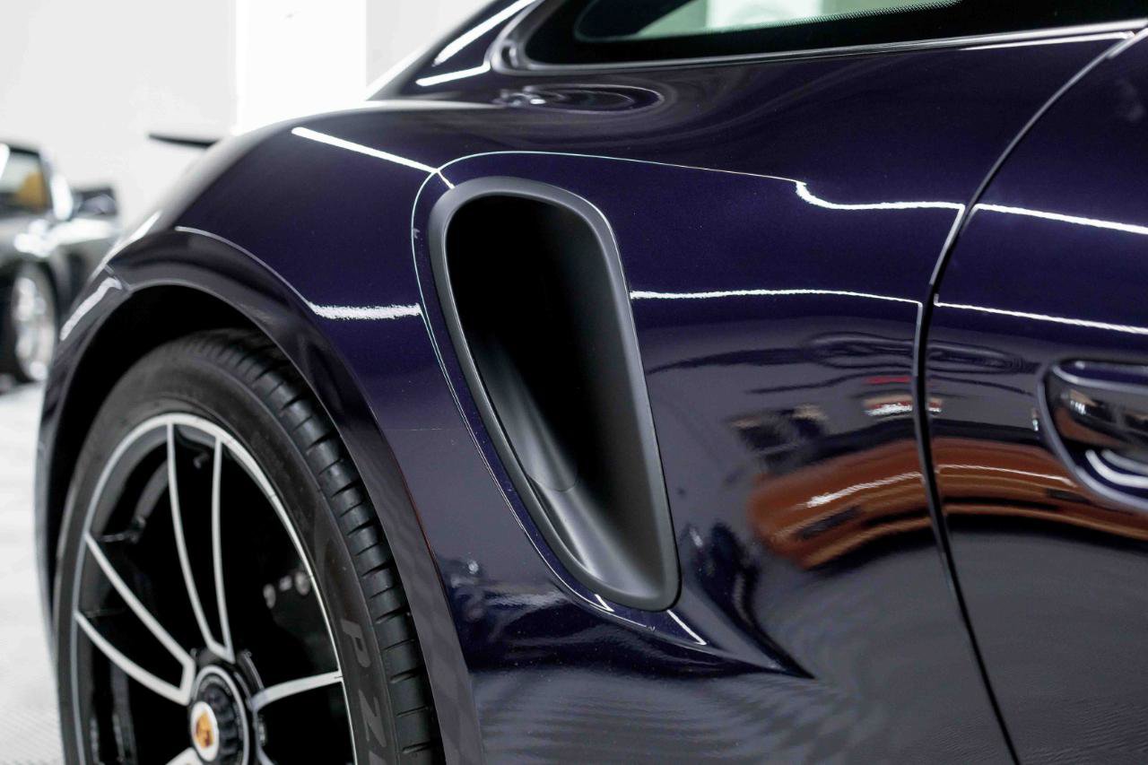 Used 2022 Porsche 911 Turbo S AWD/4WD image 19