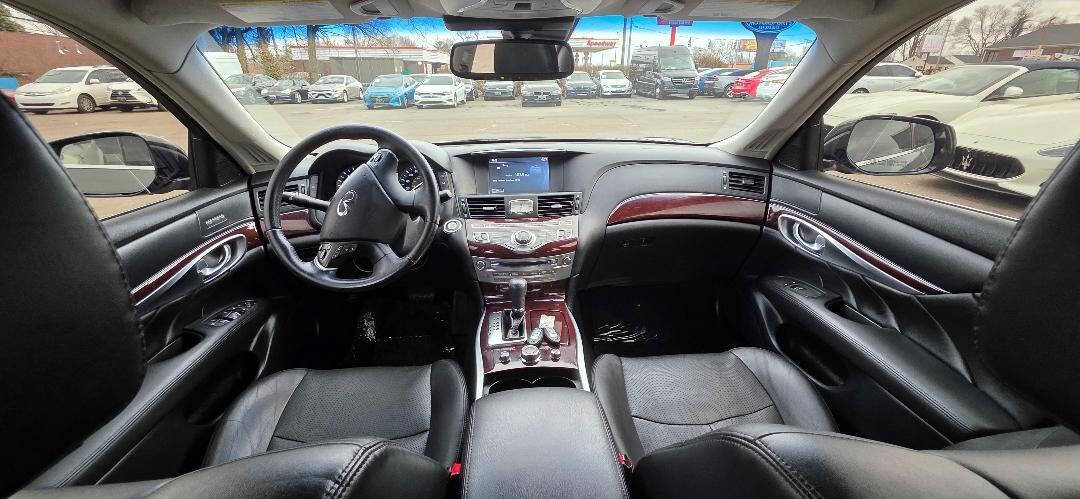 Used 2015 INFINITI Q70 L 3.7 image 12