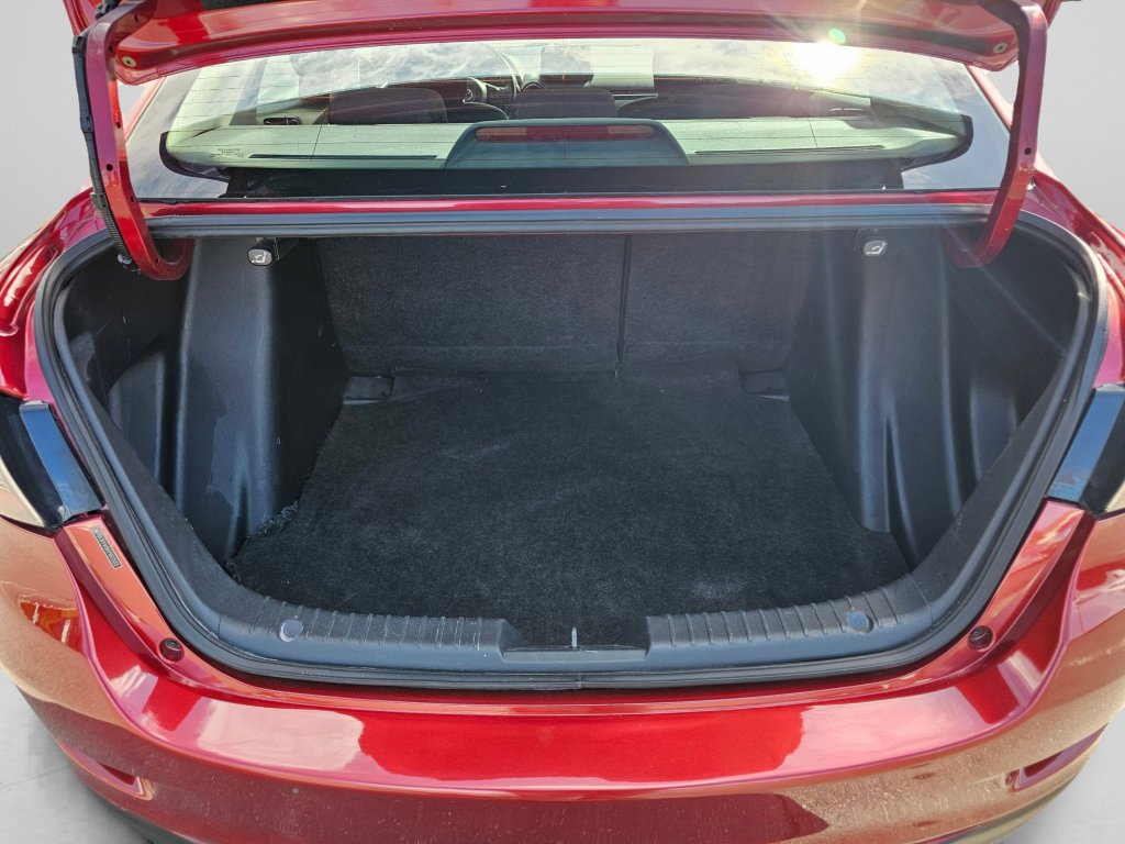 Used 2017 Toyota Yaris iA FWD image 16