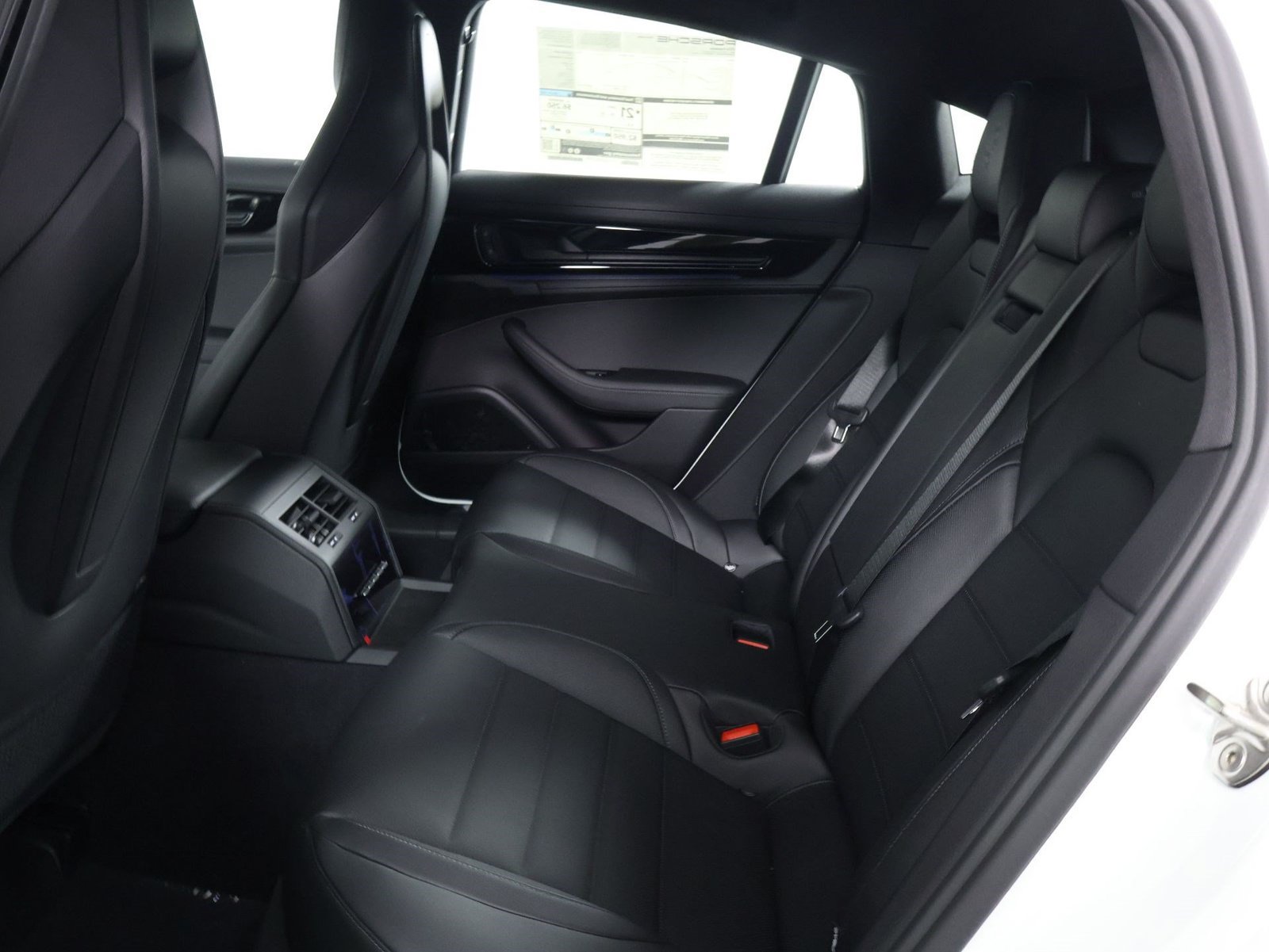 New 2026 Porsche Panamera RWD image 17