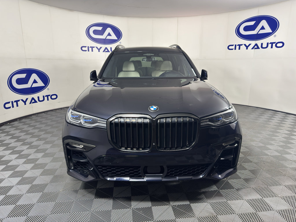 Used 2020 BMW X7 M50i AWD/4WD image 9