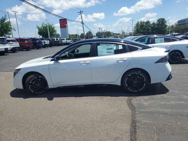 New 2026 Nissan Sentra SR w/ SR All Weather Package FWD image 4