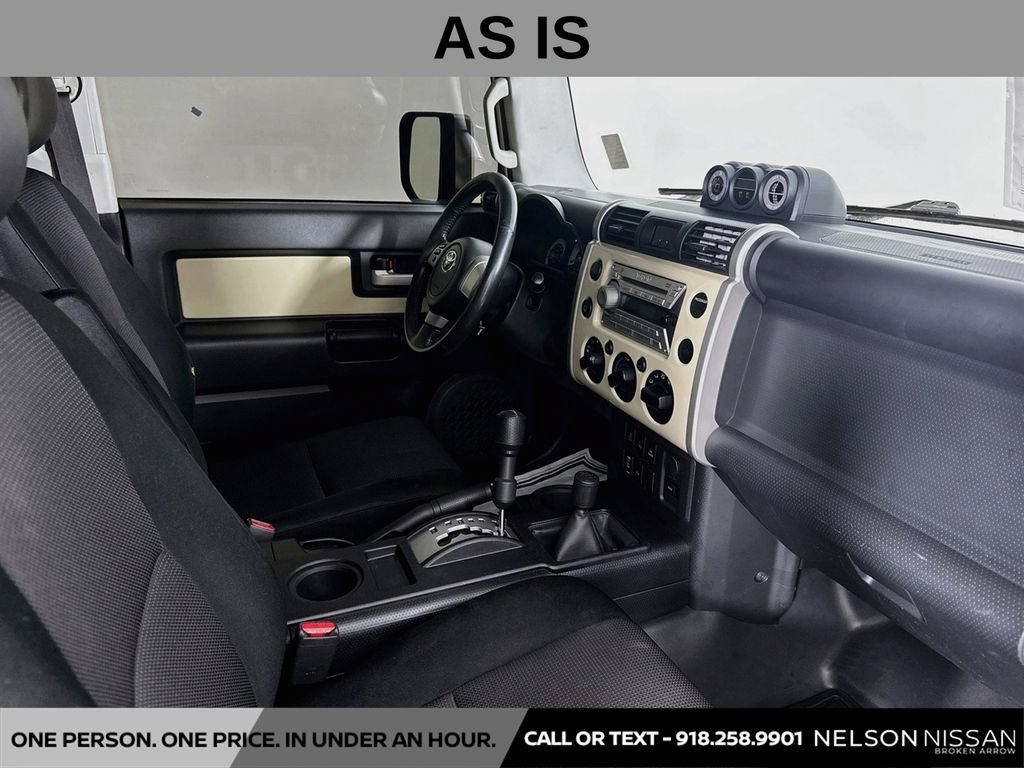 Used 2008 Toyota FJ Cruiser 4WD image 25