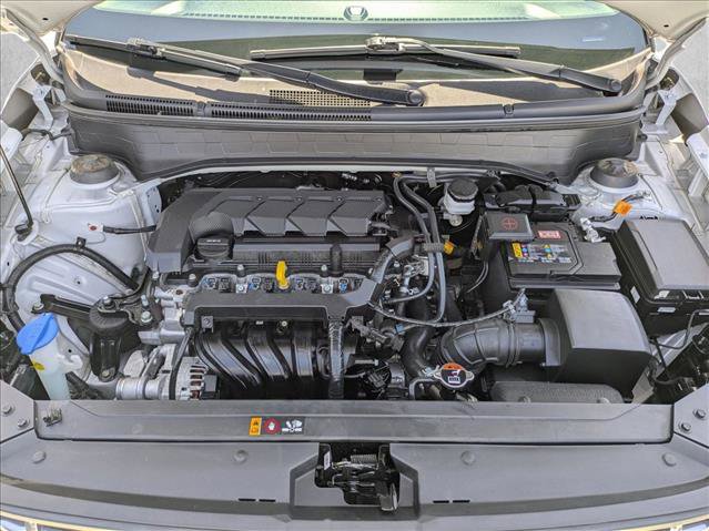 Used 2023 Hyundai Venue SEL FWD image 21