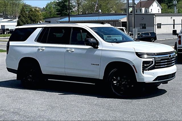 Used 2026 Chevrolet Tahoe LT w/ Comfort Package AWD/4WD image 2