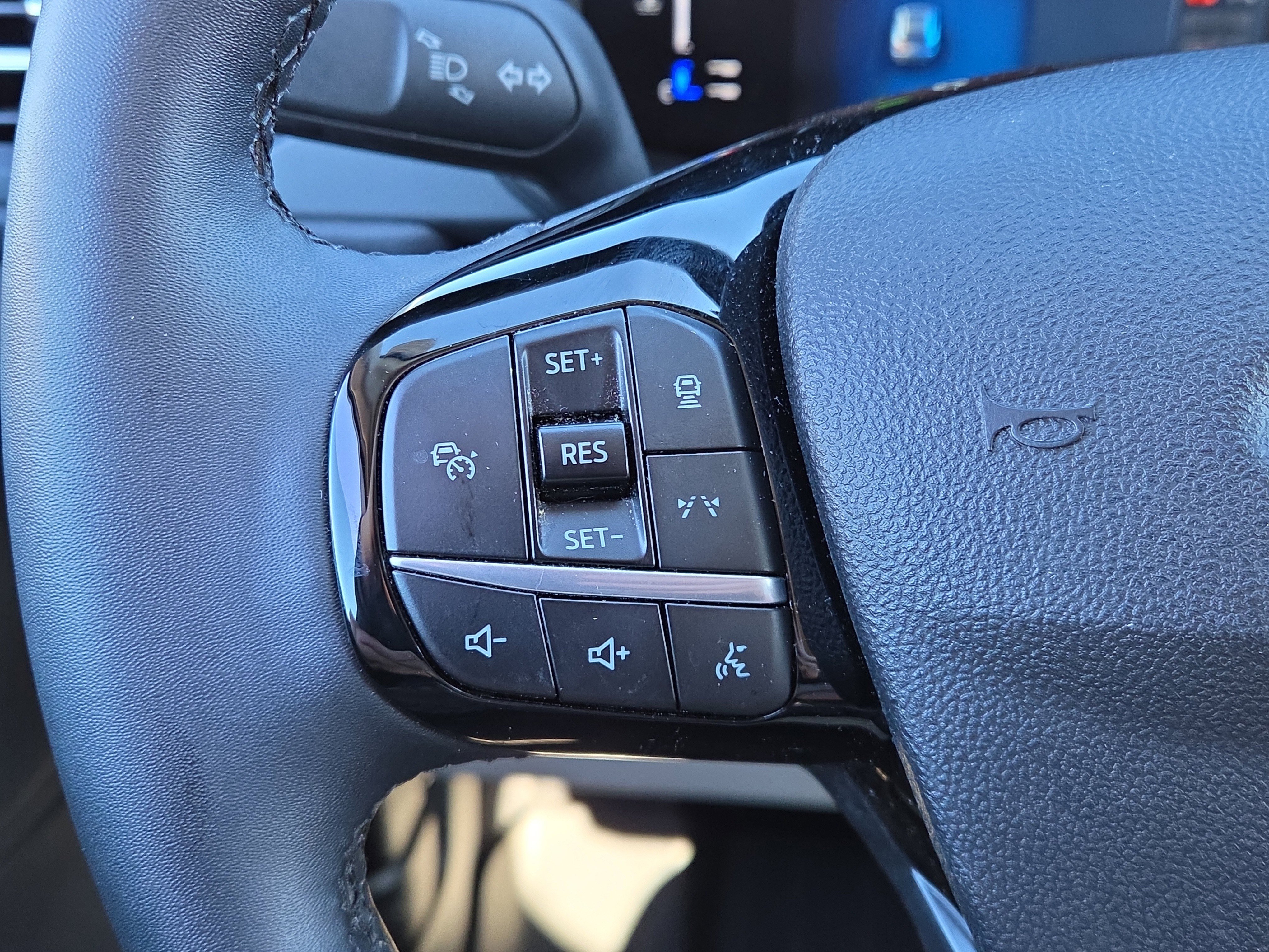 Certified 2023 Ford Escape Active w/ Tech Pack #1 image 19