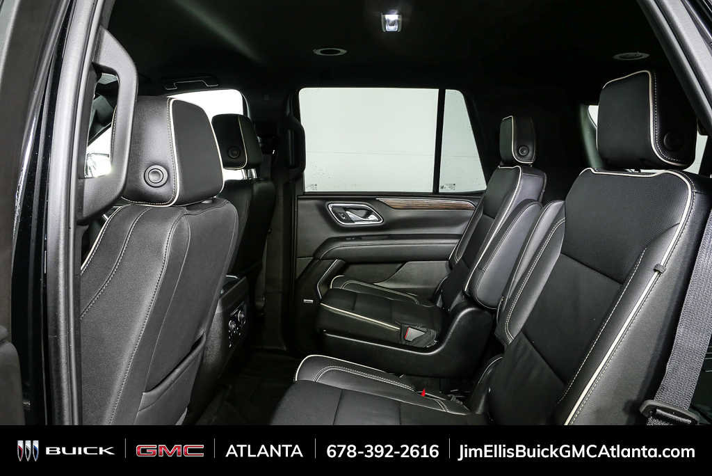 Used 2023 Chevrolet Tahoe Premier RWD image 18