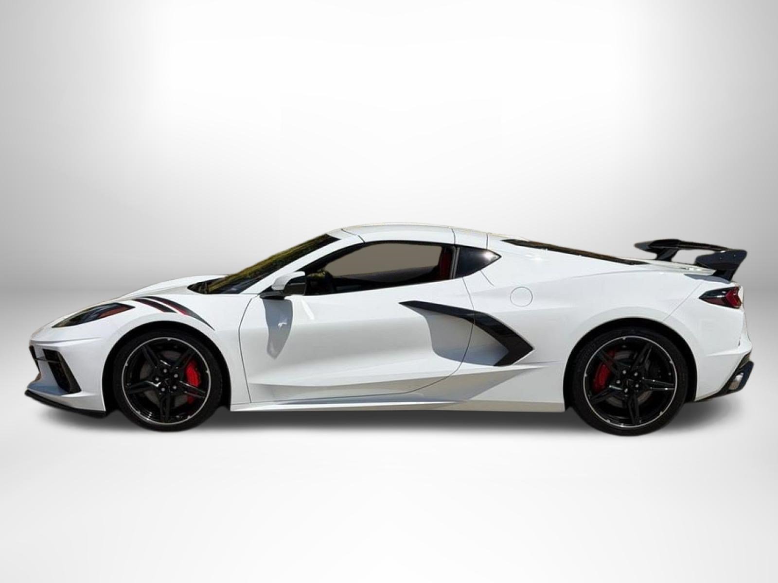 Used 2022 Chevrolet Corvette Stingray Preferred Cpe w/ Z51 Performance Package RWD image 7
