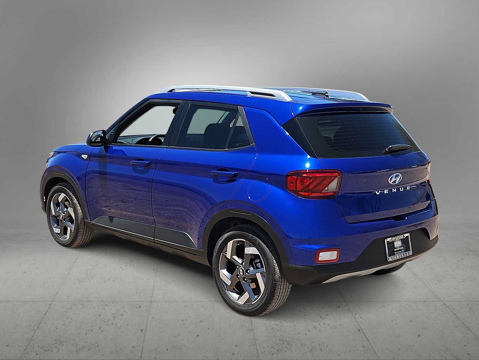 Certified 2026 Hyundai Venue SEL FWD image 6