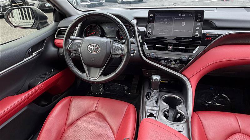 Used 2022 Toyota Camry XSE FWD image 18