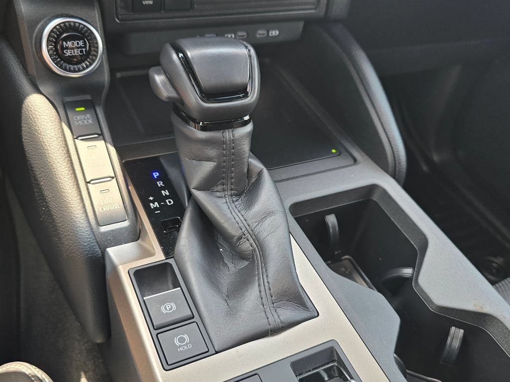 Used 2024 Toyota Land Cruiser AWD/4WD image 31
