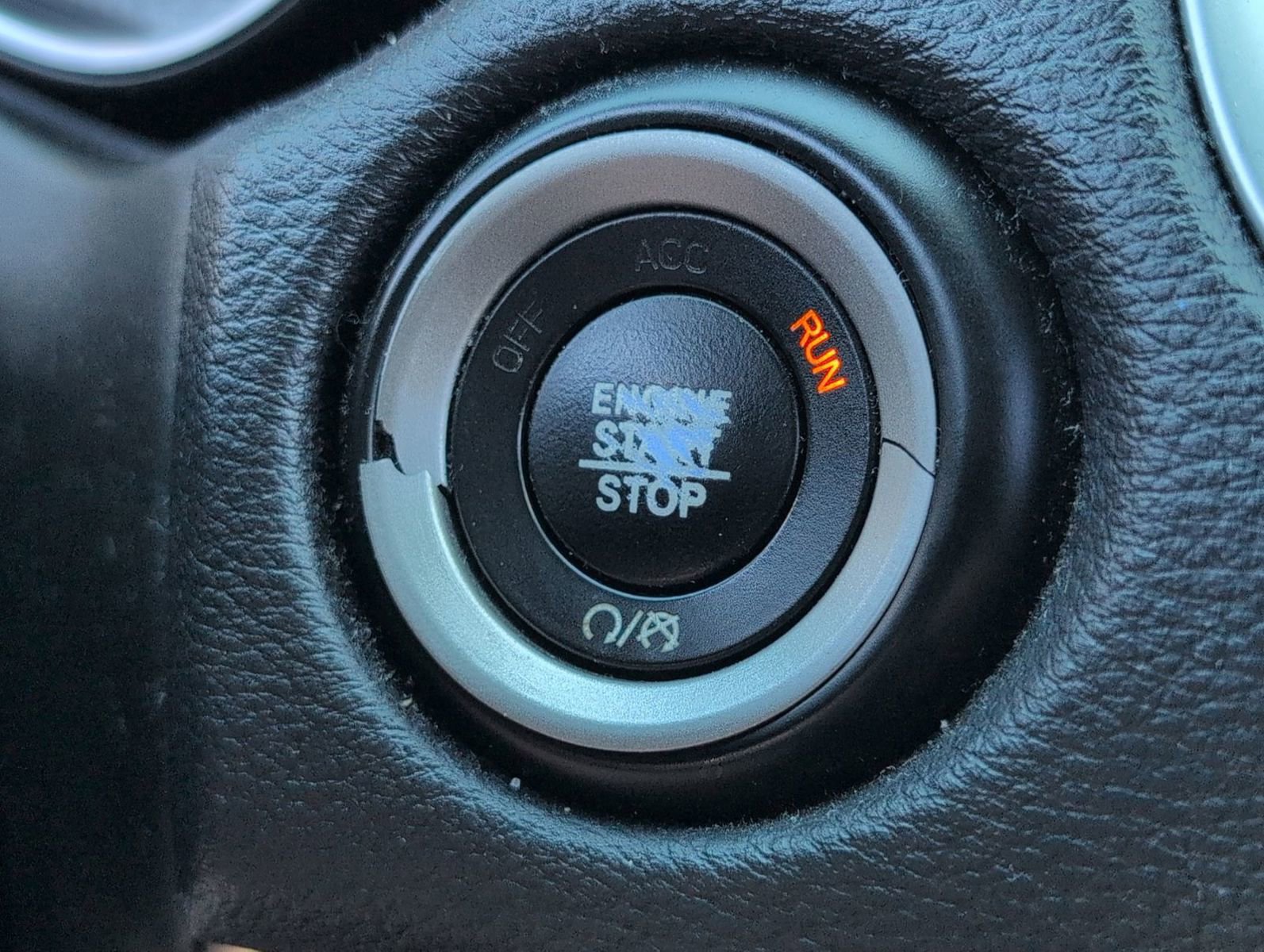 Used 2020 Dodge Durango SXT image 22