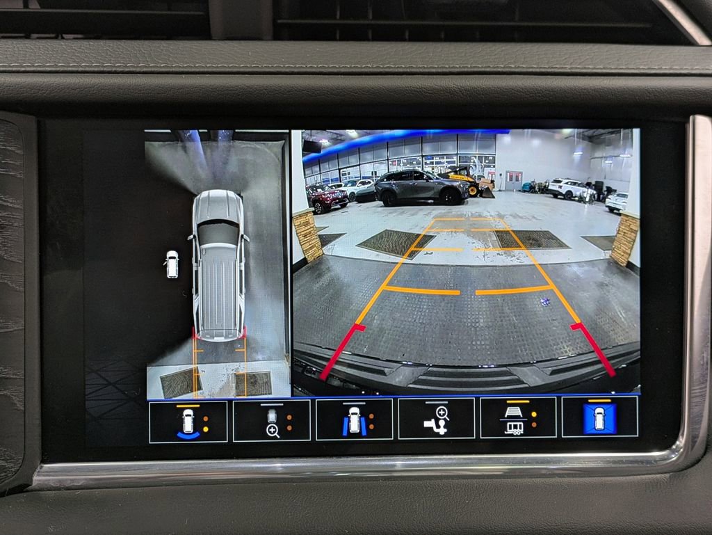 Used 2023 GMC Yukon Denali w/ LPO, Floor Liner Package image 13